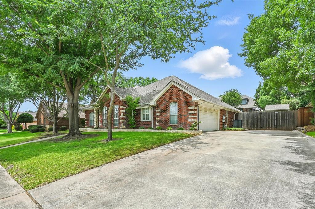 7917 Chapelwood Drive
