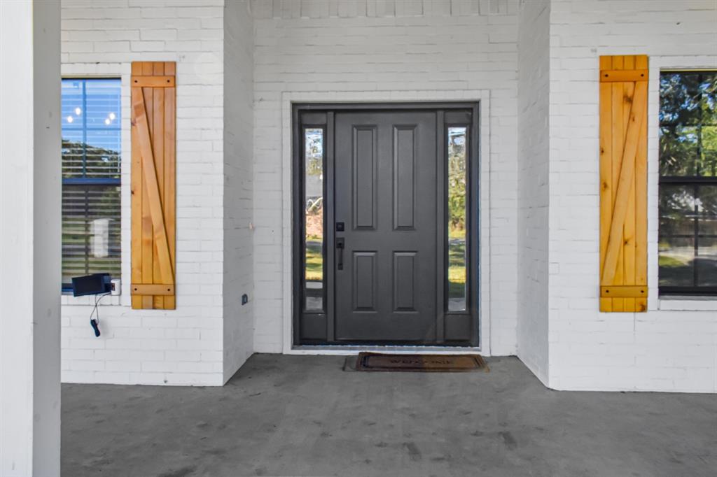107 Private Road 6305
