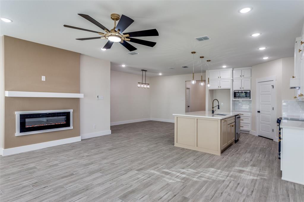 Chamberlain Arlington Heights 2nd - Residential