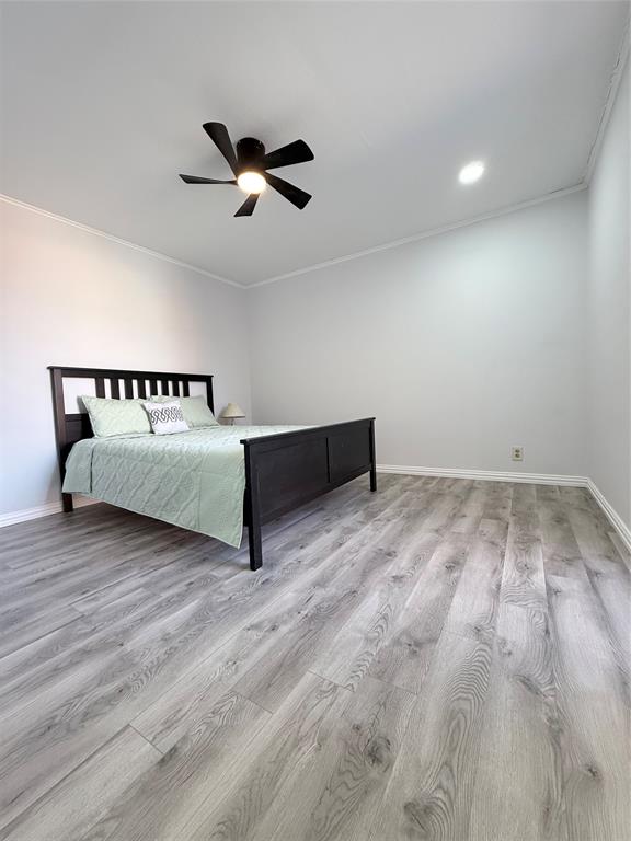 Castillian Condo The - Residential