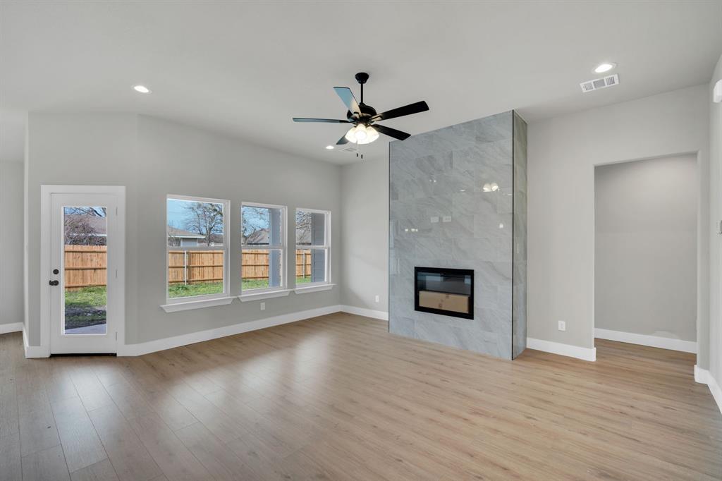 340 E Marshall Court