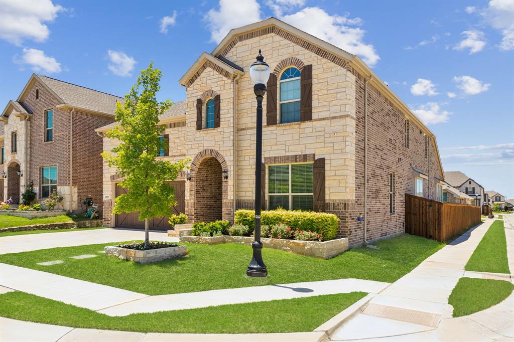 2004 Creekridge Drive