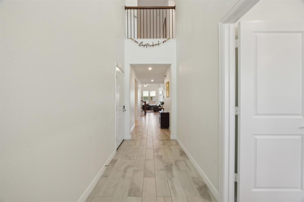 2004 Creekridge Drive