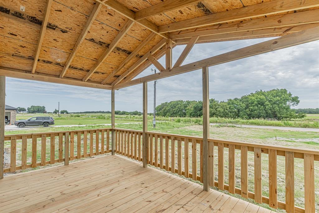 1220 County Road 2475