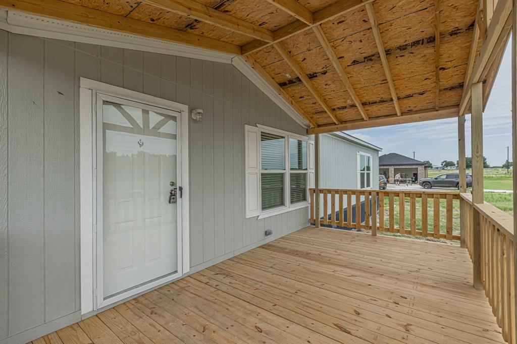 1220 County Road 2475