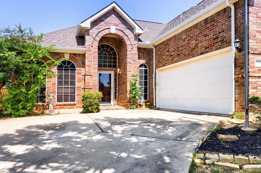 2066 Fair Oaks Circle