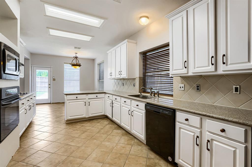 2066 Fair Oaks Circle