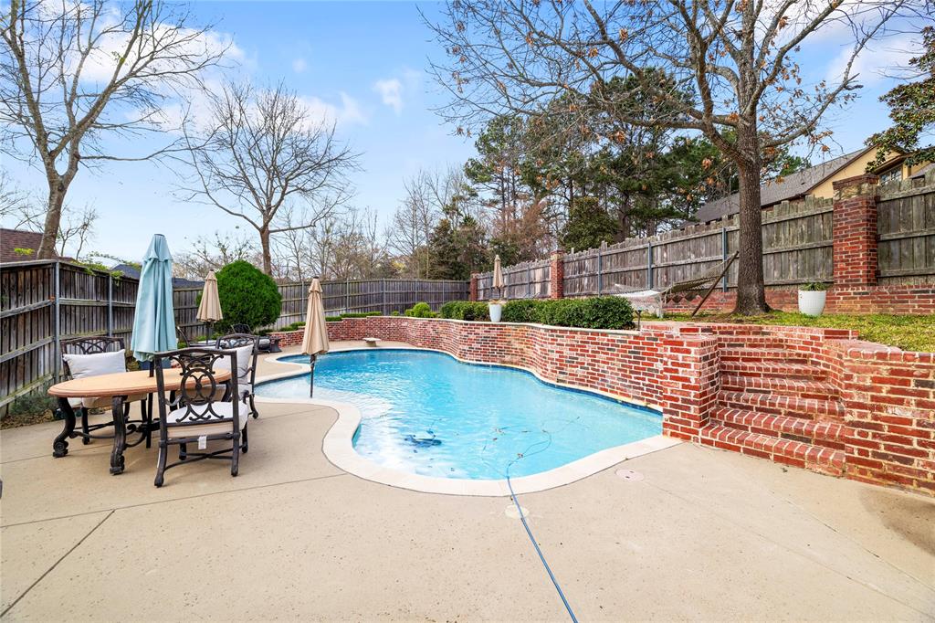 Holly Star - Residential