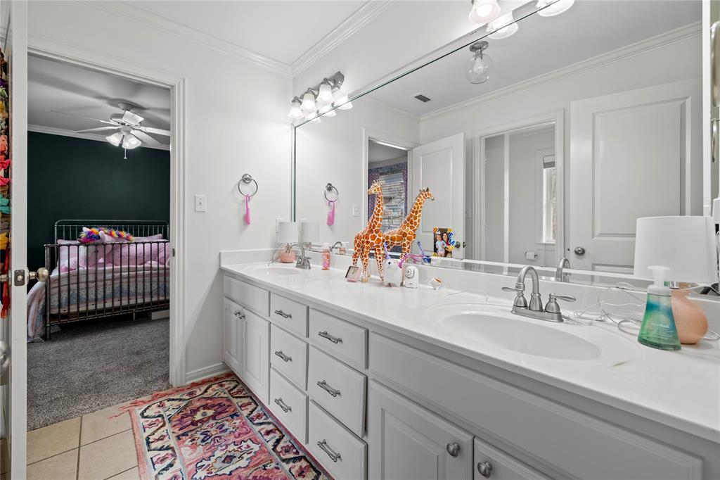 Holly Star - Residential