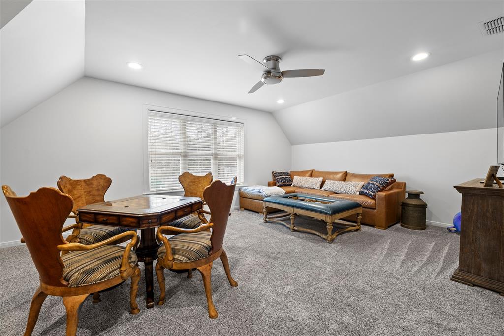 Holly Star - Residential