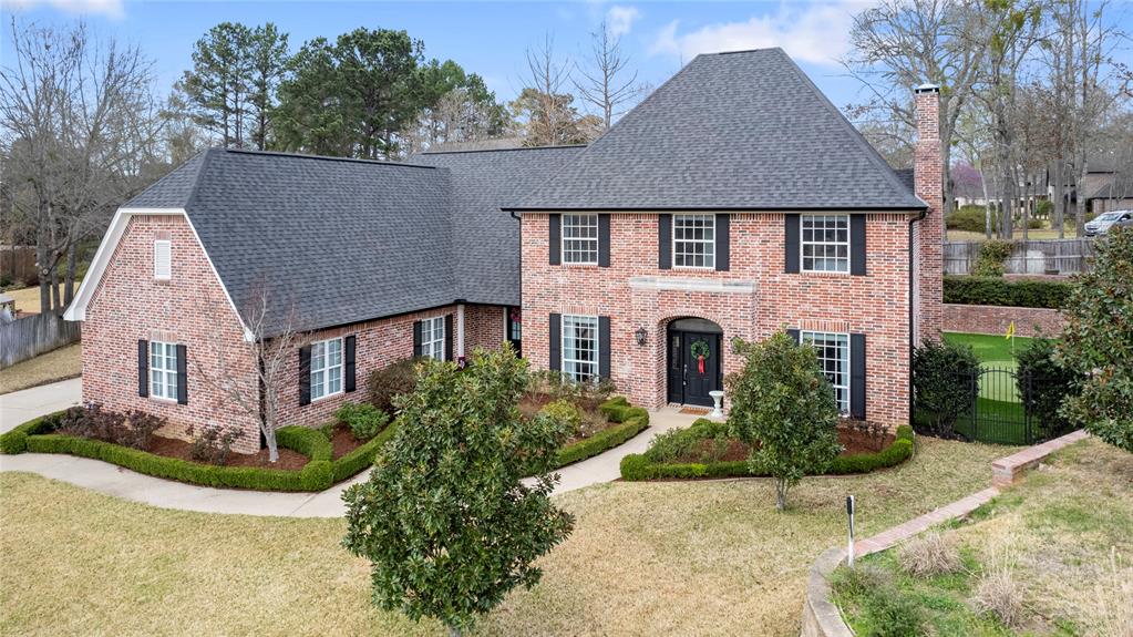 Holly Star - Residential