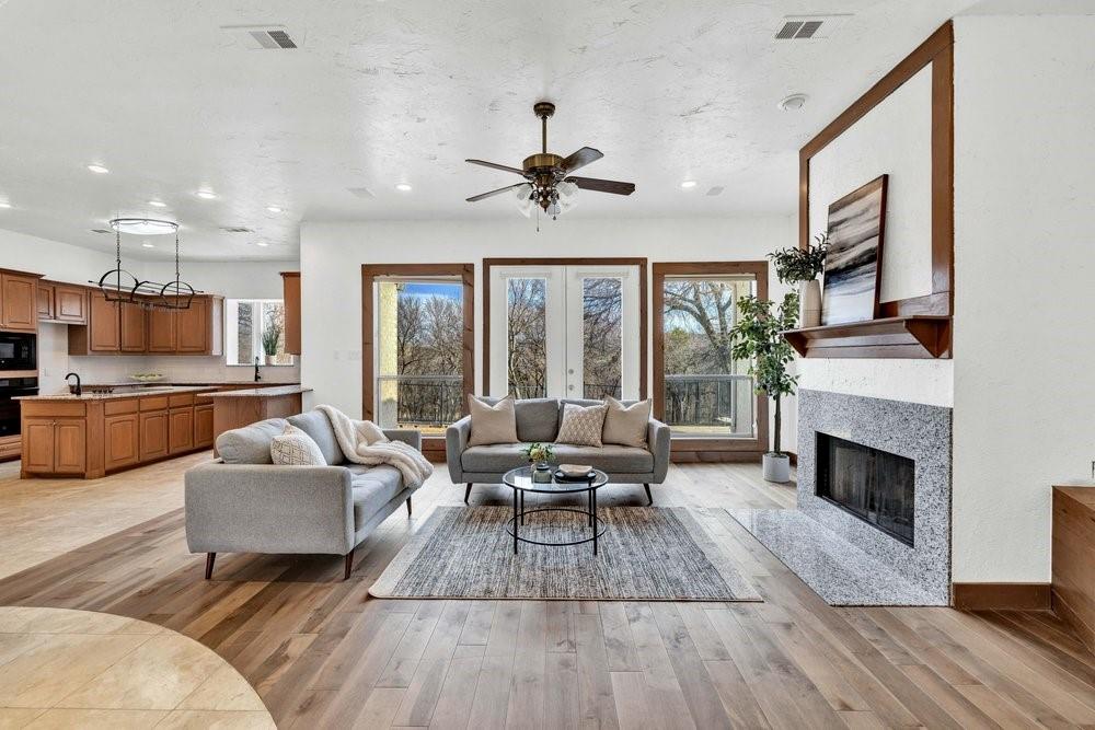 324 Rolling Oaks Ridge