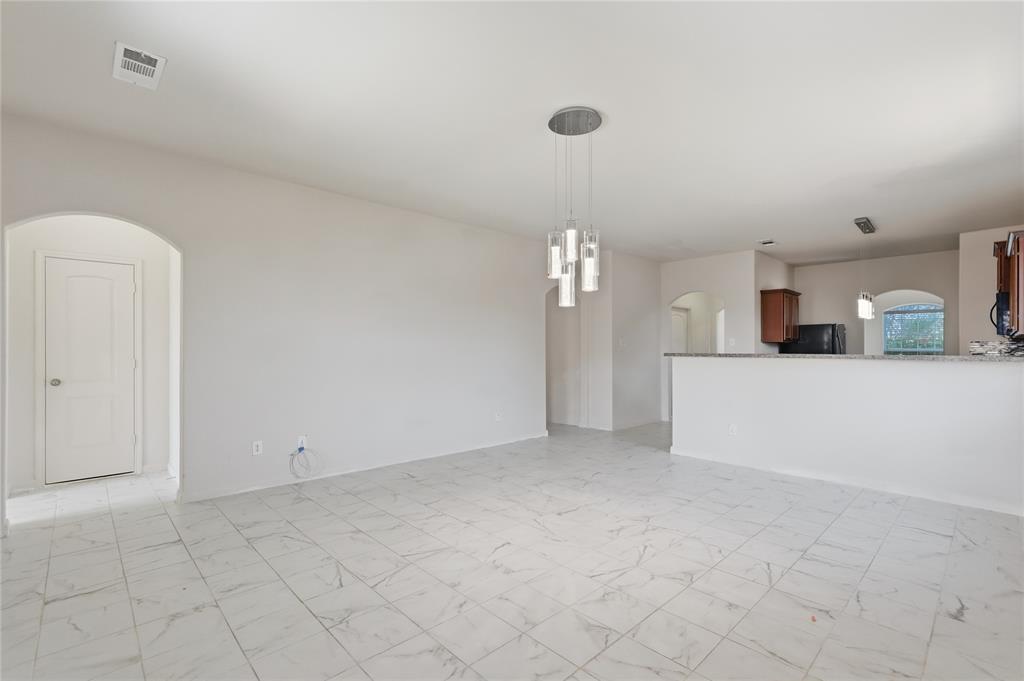 Hutchins, Texas 75141, United States, 3 Bedrooms Bedrooms, ,2 BathroomsBathrooms,Residential,Active,233127