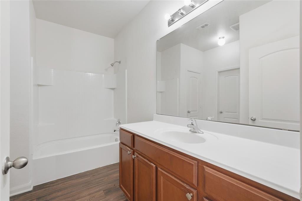 Hutchins, Texas 75141, United States, 3 Bedrooms Bedrooms, ,2 BathroomsBathrooms,Residential,Active,233127