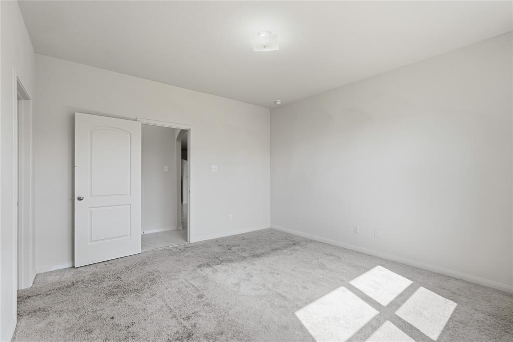 Hutchins, Texas 75141, United States, 3 Bedrooms Bedrooms, ,2 BathroomsBathrooms,Residential,Active,233127