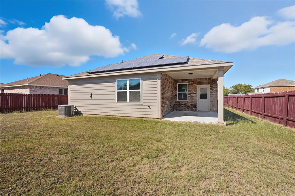 Hutchins, Texas 75141, United States, 3 Bedrooms Bedrooms, ,2 BathroomsBathrooms,Residential,Active,233127