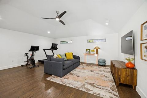 Tiny photo for 4032 Allencrest Lane, Dallas, TX 75244 (MLS # 21084306)