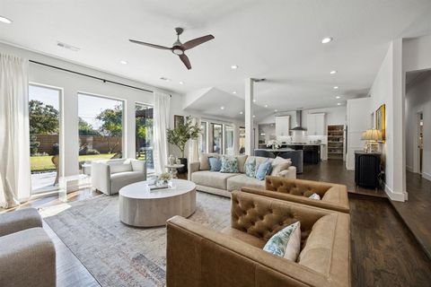 Tiny photo for 4032 Allencrest Lane, Dallas, TX 75244 (MLS # 21084306)