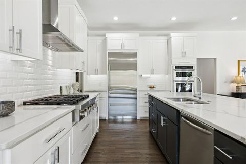 Tiny photo for 4032 Allencrest Lane, Dallas, TX 75244 (MLS # 21084306)