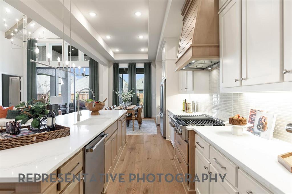 2808 Suffolk Court