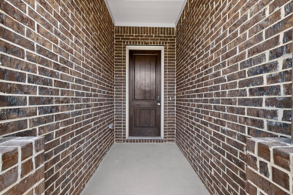 1567 Harrison Circle