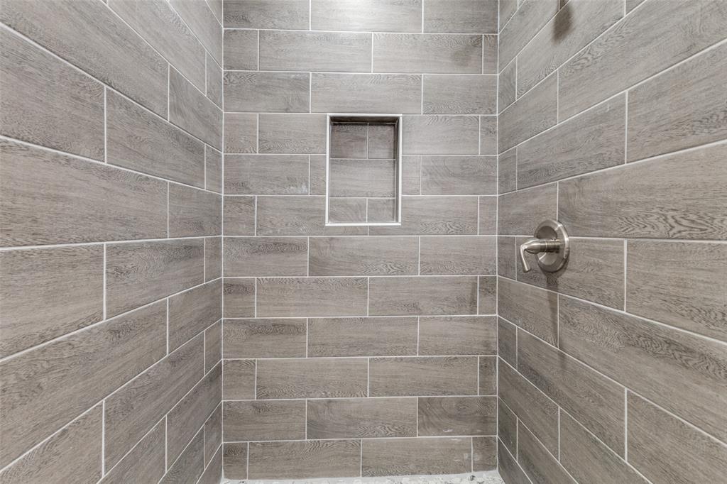 Linda Terrace - Residential