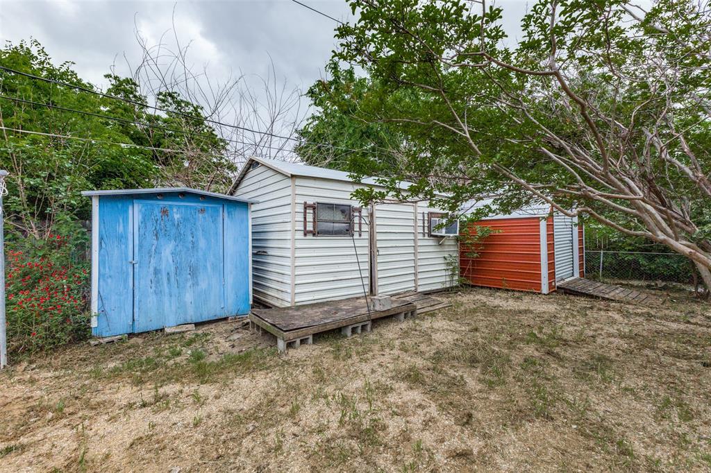 Linda Terrace - Residential