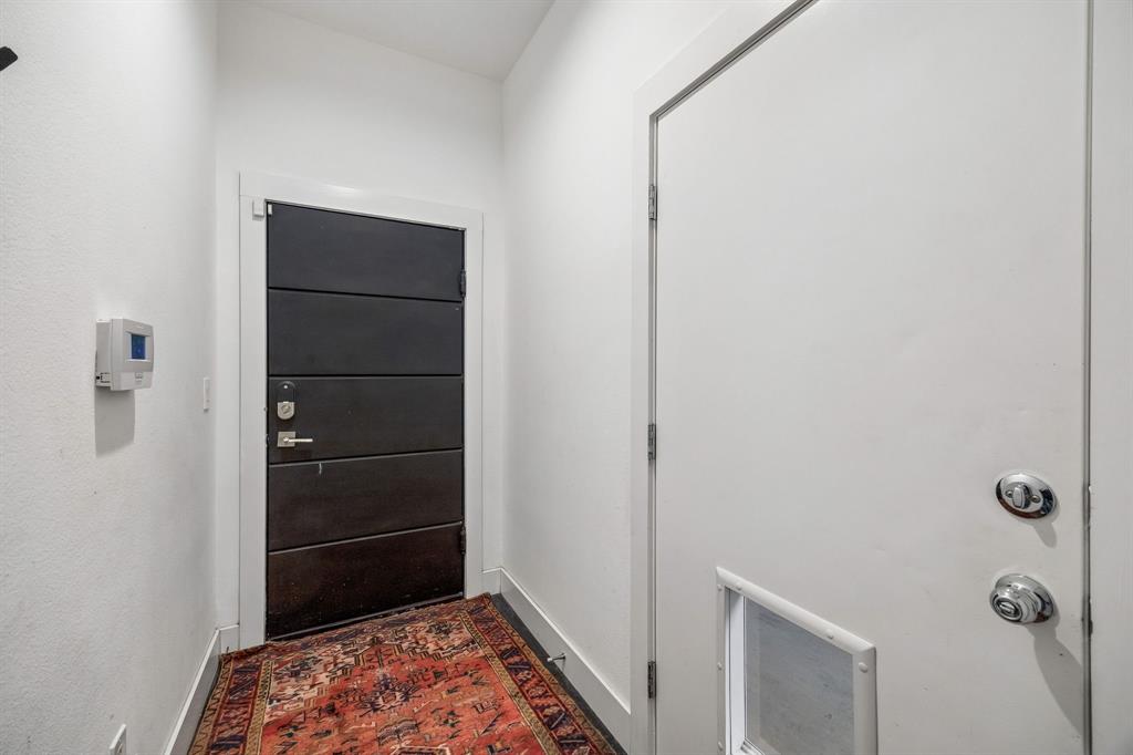 4307 Mckinney Avenue 8