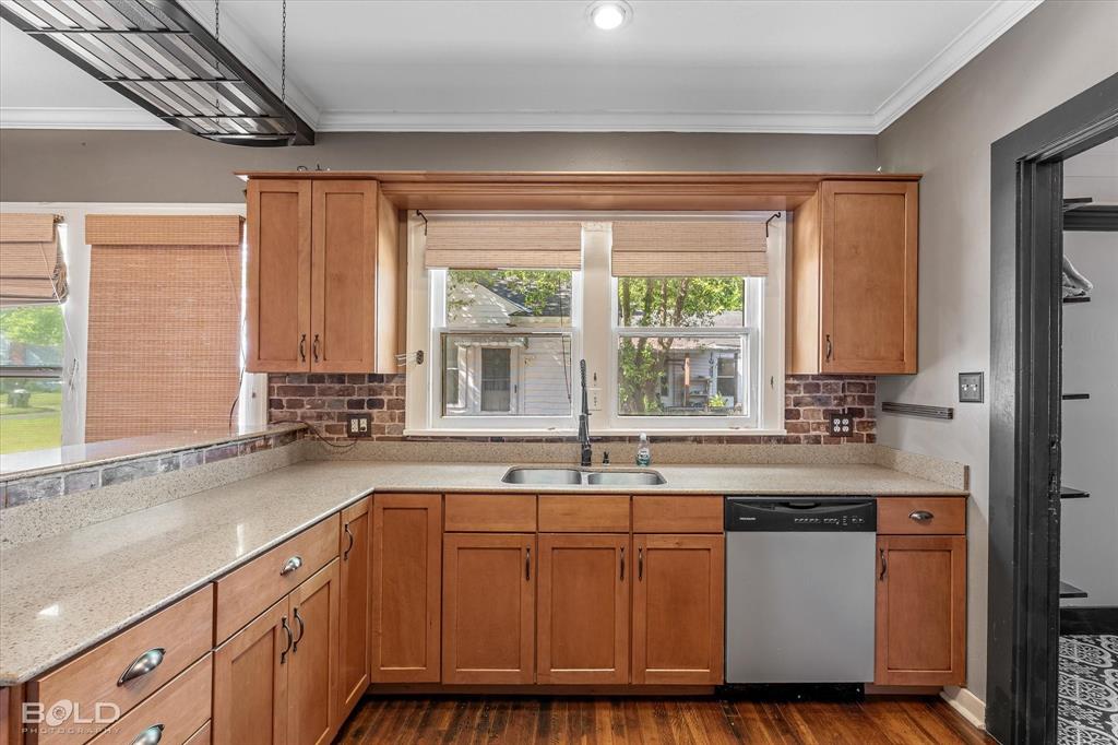 Shreveport, Louisiana 71105, United States, 3 Bedrooms Bedrooms, ,2 BathroomsBathrooms,Residential,Active,109741