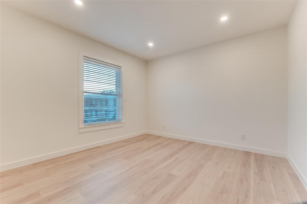 Bordeaux Village Condominum - Residential