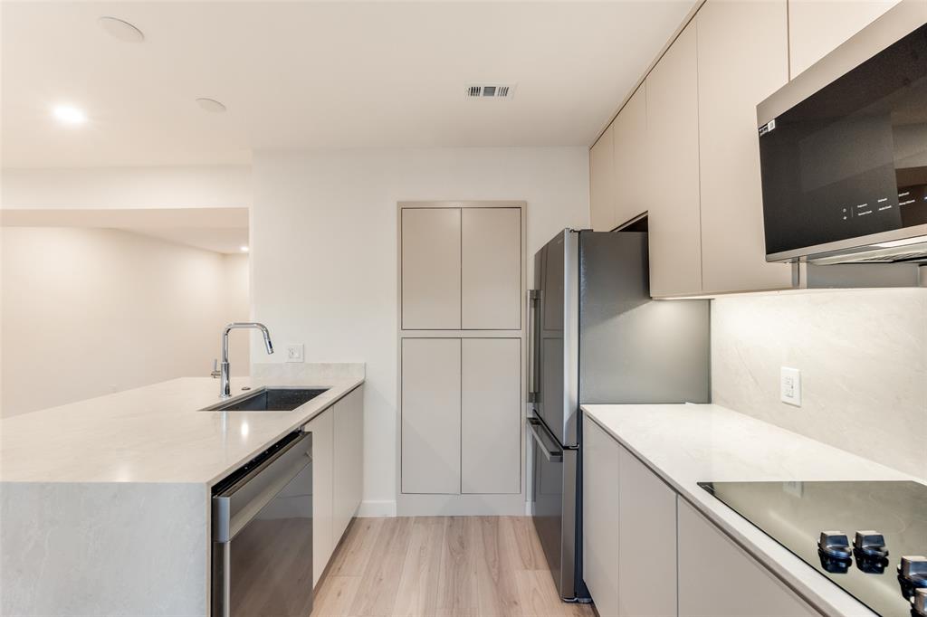 Bordeaux Village Condominum - Residential