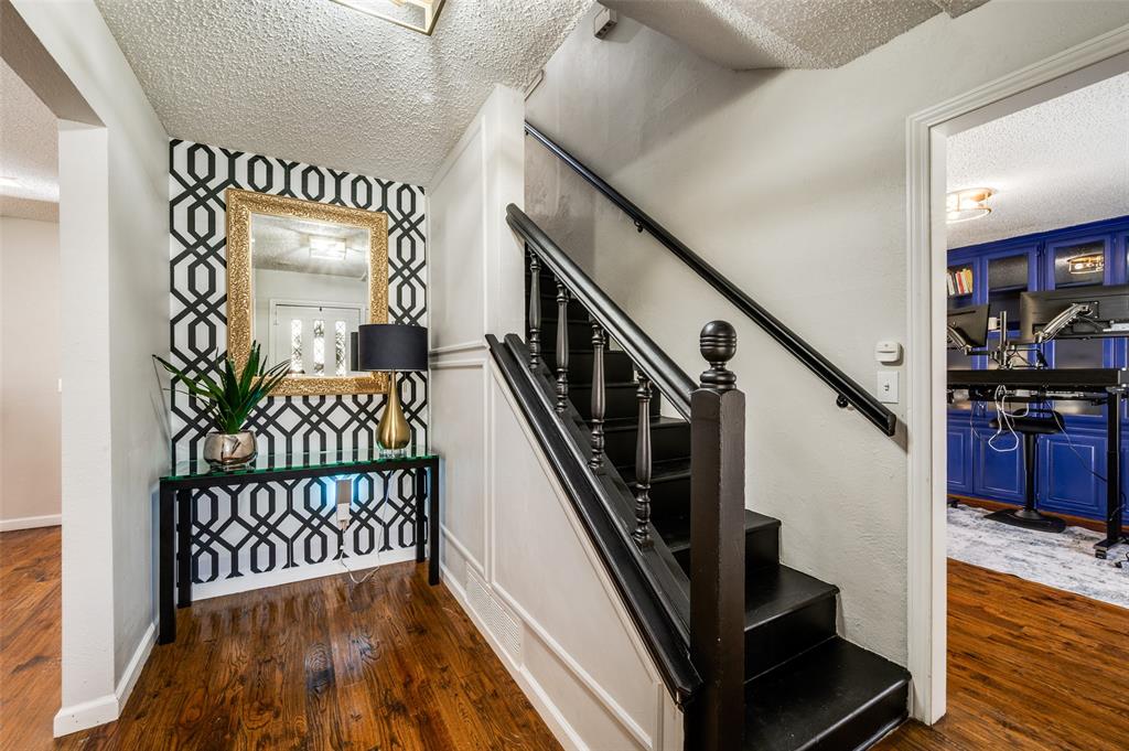 2720 Prairie Creek Court