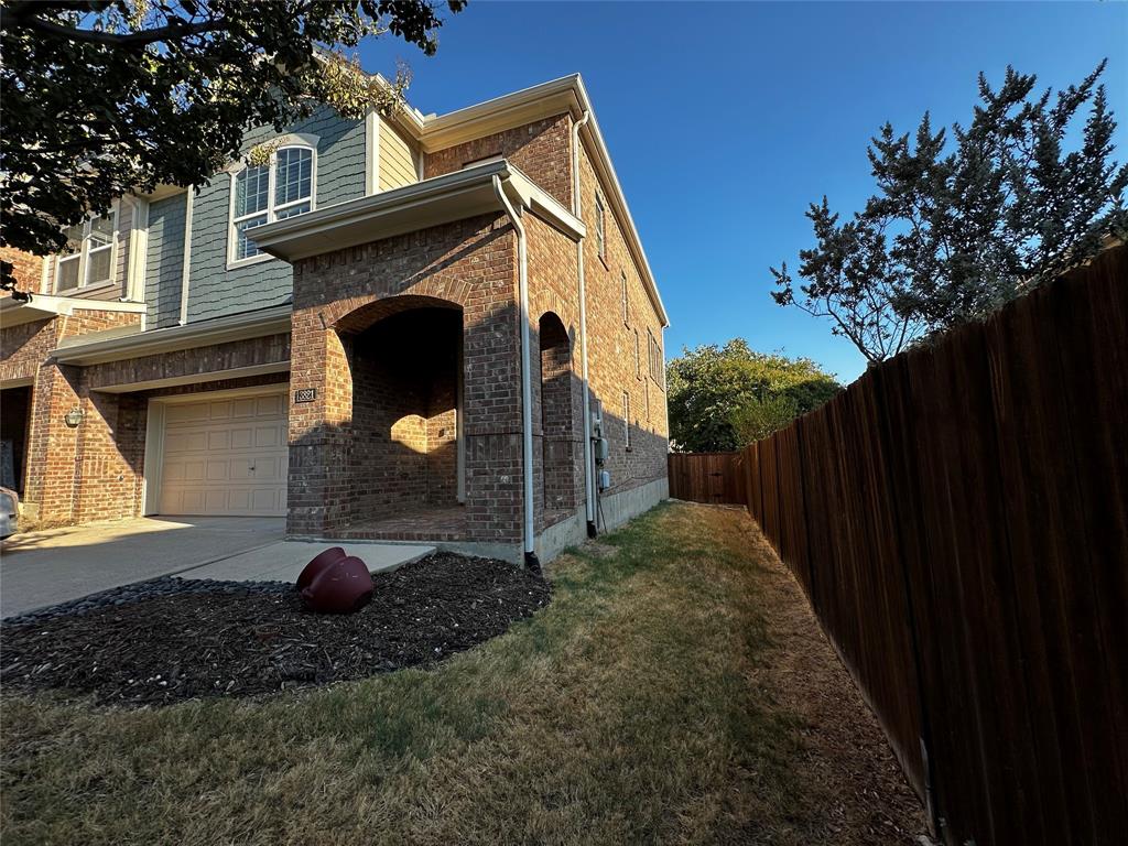 3821 Marcillia Circle