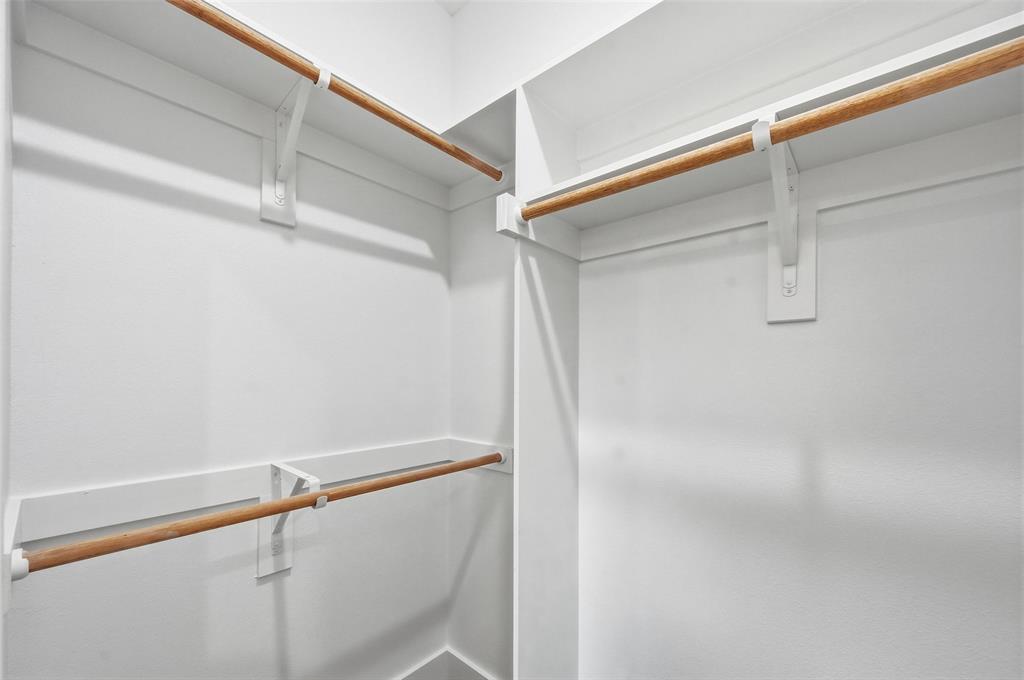 Merrifield Manor - Residential