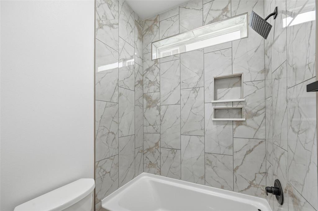 Merrifield Manor - Residential