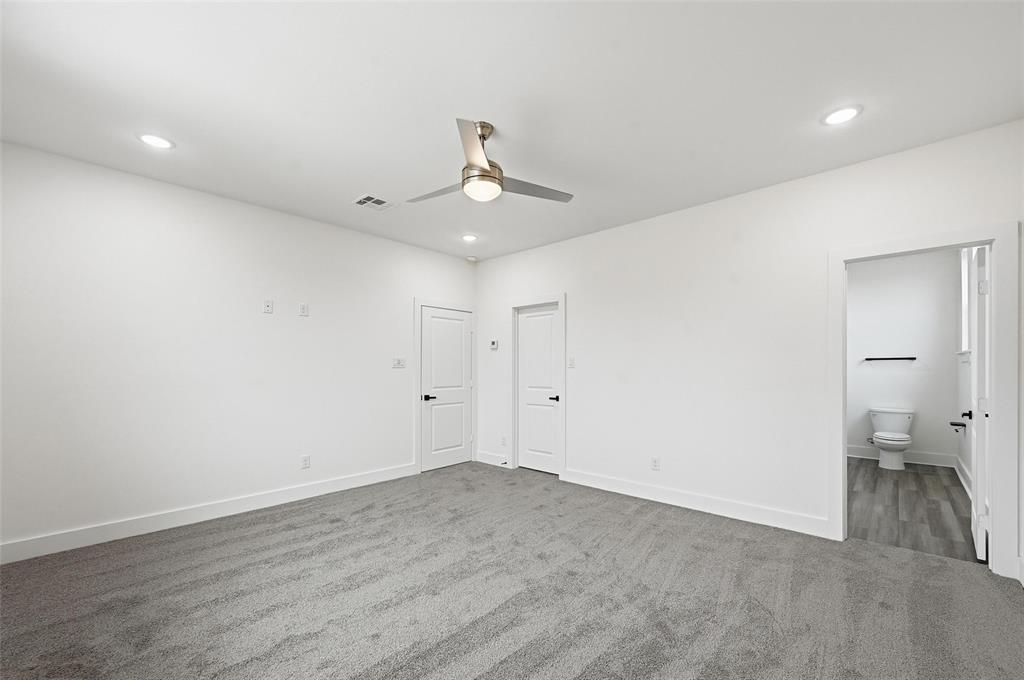 Merrifield Manor - Residential