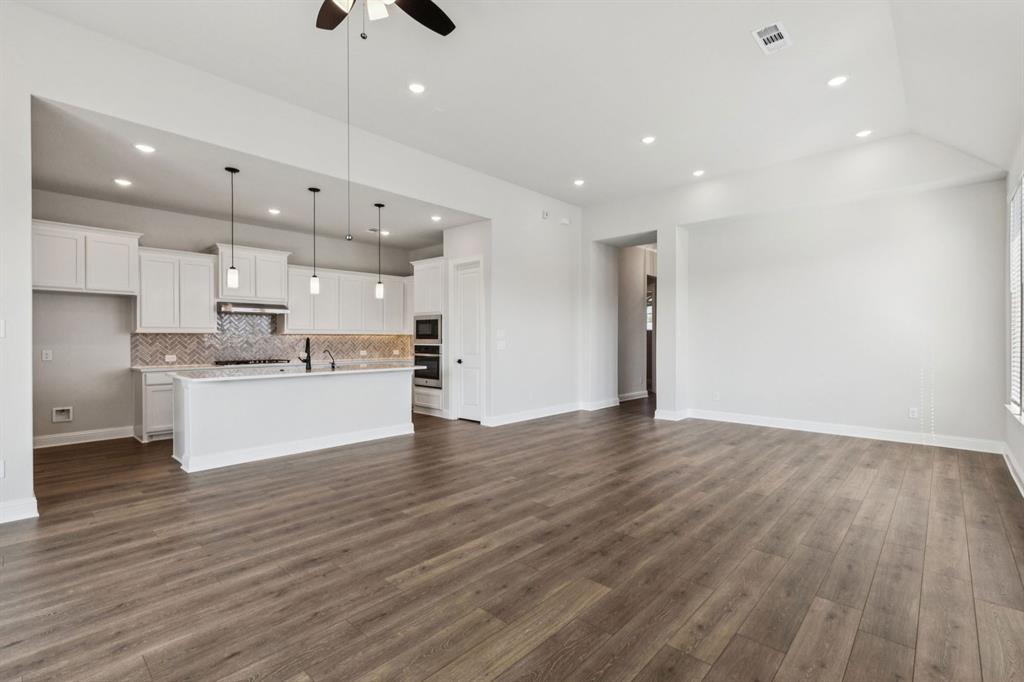 9716 Talia Boulevard