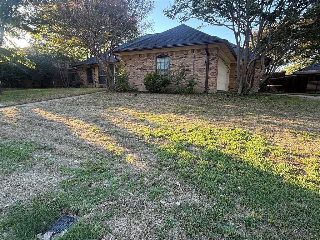 Photo of 3407 Ruidoso Drive, Arlington, TX 76017 (MLS # 21406540)