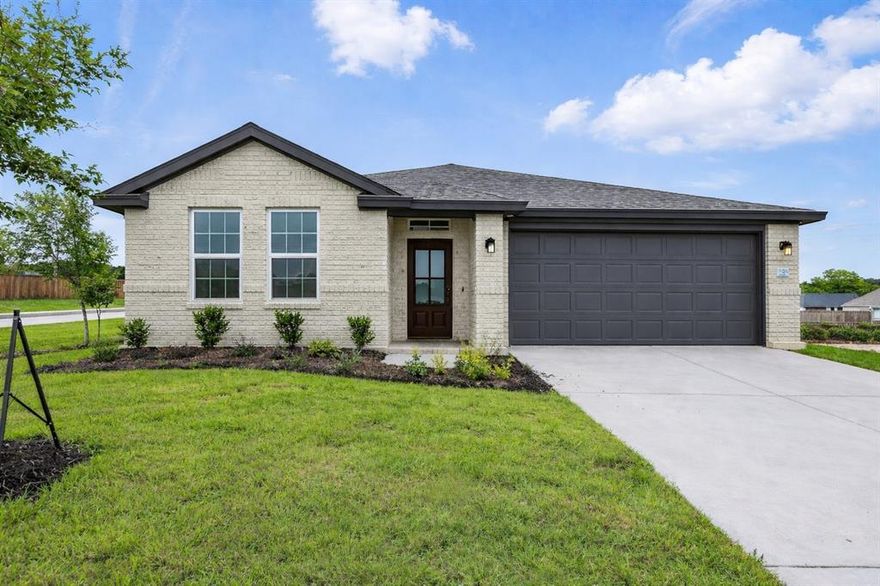 Welcome to Cheldan Homes’ booming Stoneview development! Conveniently located just 5 minutes from downtown Glen Rose and 20 minutes from downtown Granbury, this beautifully designed 3-bedroom, 2-bath home offers both comfort and efficiency on a great oversized lot for the neighborhood! While inside, you’ll find thoughtful upgrades throughout. A custom mud bench adds both style and functionality, and luxury vinyl plank flooring flows seamlessly through the entryway, living room, kitchen, and dining nook for easy maintenance. The open-concept kitchen is designed for everyday living and entertaining, showcasing quartz countertops, a stylish horizontal picket-laid backsplash, stainless steel appliances, and ample cabinet storage. The primary suite offers a relaxing retreat, highlighted by a beautifully tiled shower. Additional tile and carpet throughout the home provide comfort and durability in all the right places. Step outside to enjoy a nicely sized backyard and covered patio perfect for taking advantage of Texas’s beautiful weather year-round. Don’t miss your chance to be part of this growing community. Homes and lots are selling quickly!
