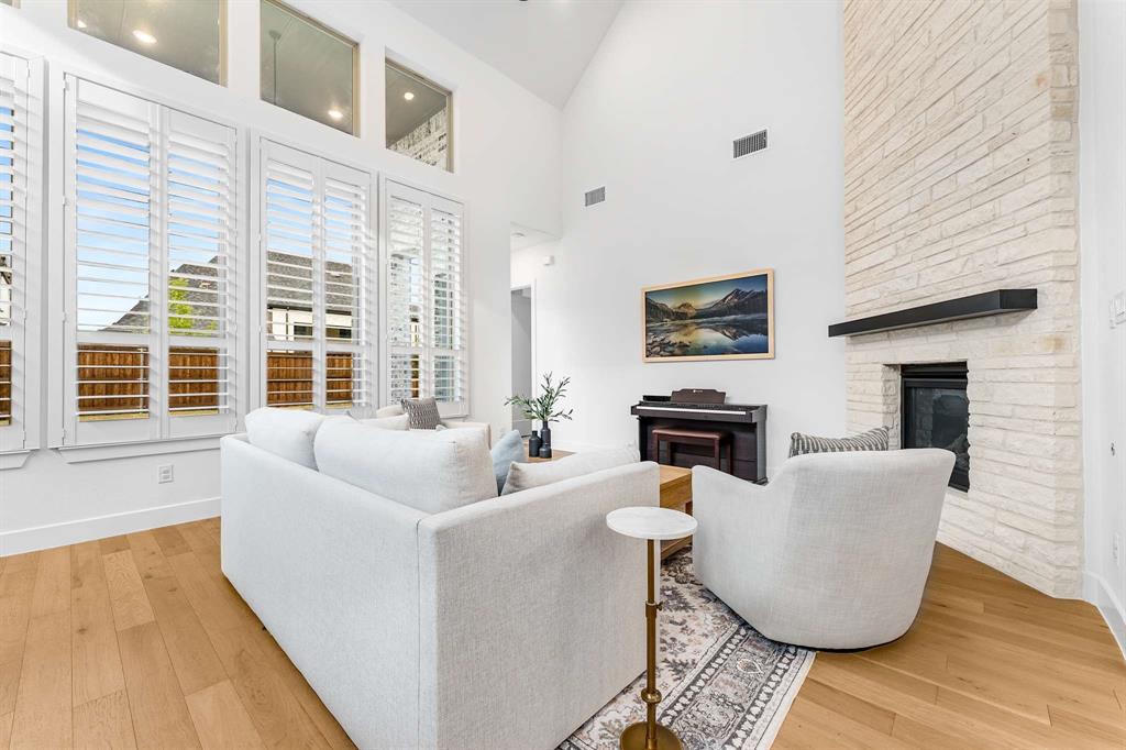 Mosaic - Residential