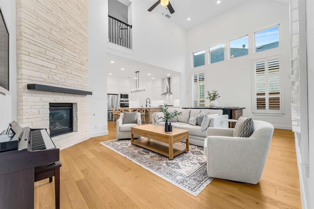 Mosaic - Residential