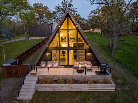 1219 Whispering Springs Drive Tool TX 75143