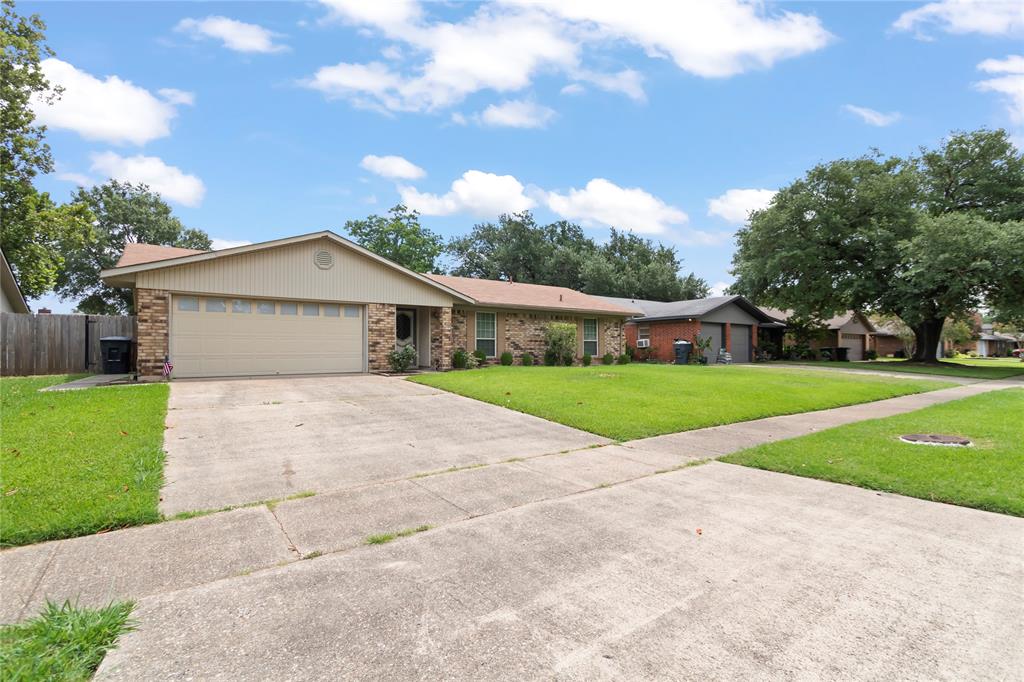 5331 Hollyhock Lane