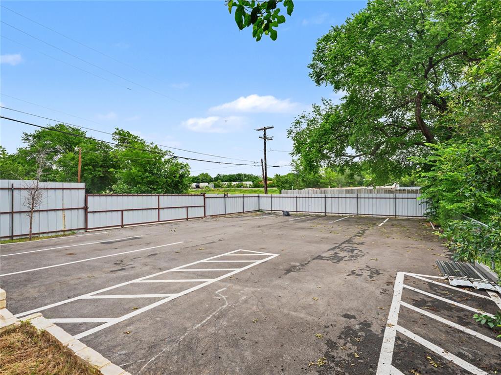 FOSTEPCO HEIGHTS - Commercial Sale