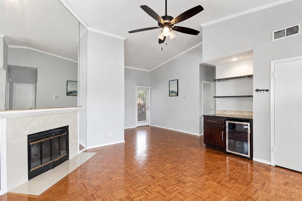 400 Pebble Way 262