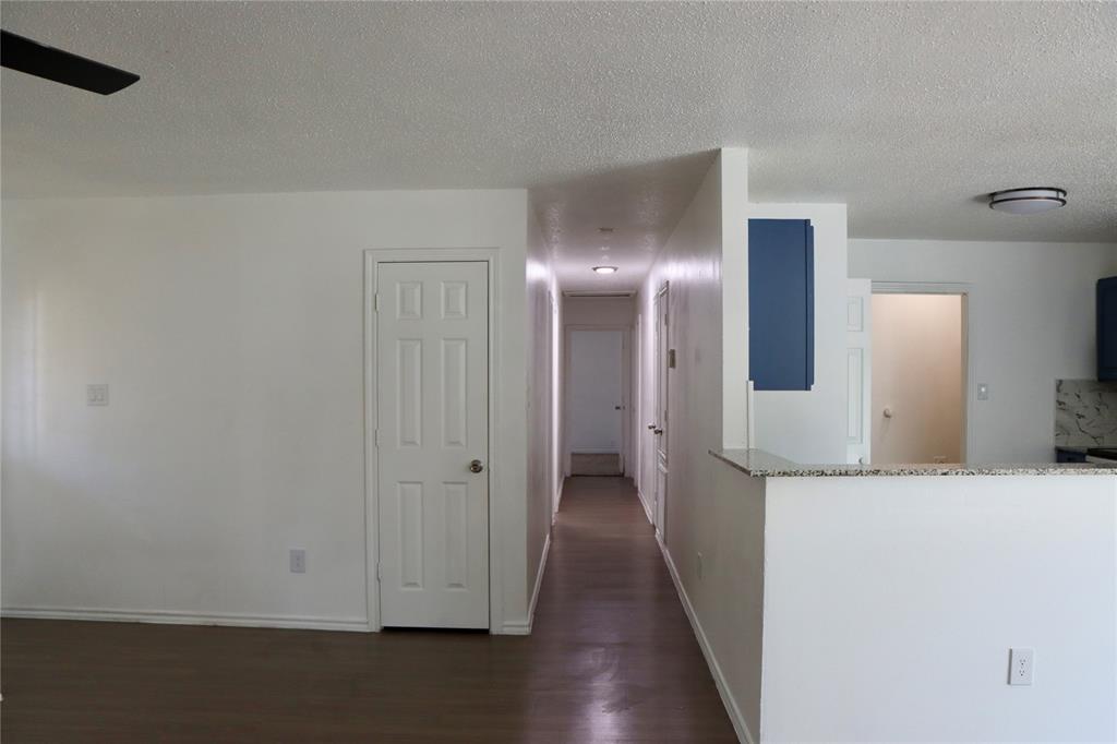 613 N Hansbarger Street