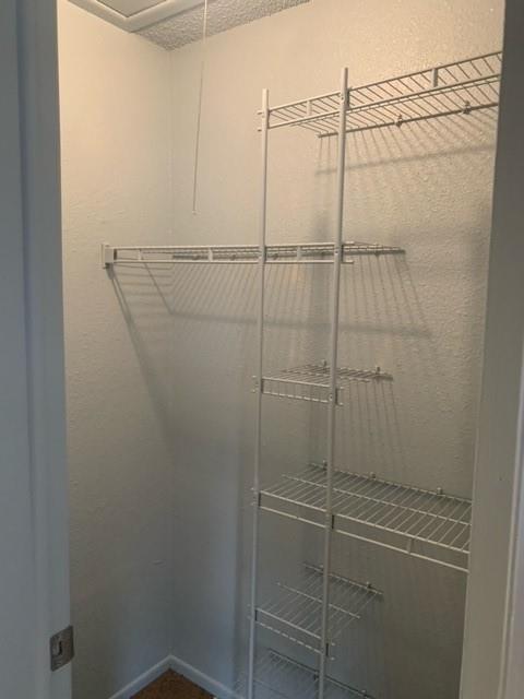 Chestnut Spgs - Residential Income