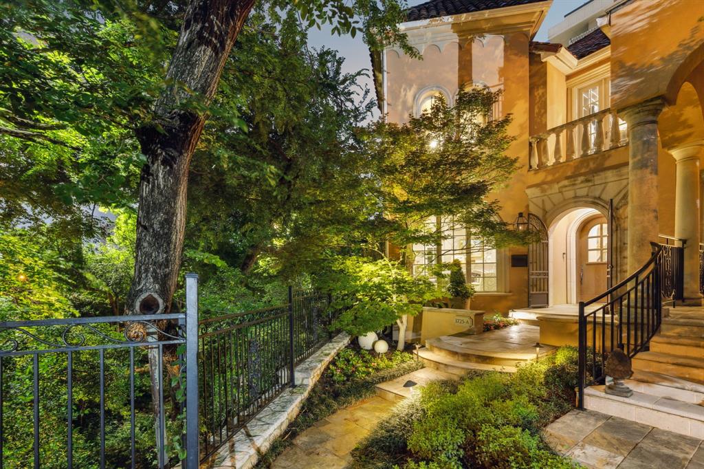 Bel-Air On Turtle Creek - Residential