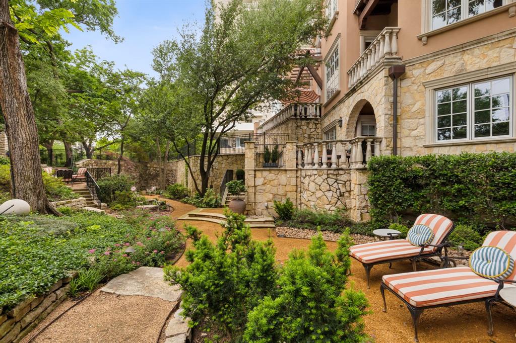 Bel-Air On Turtle Creek - Residential