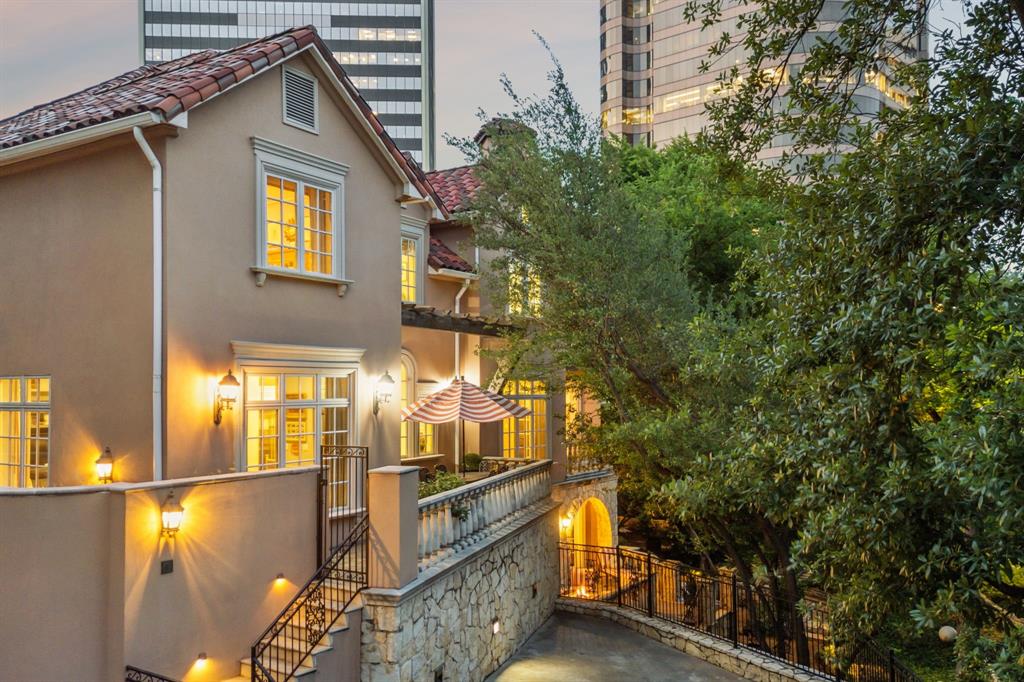 Bel-Air On Turtle Creek - Residential